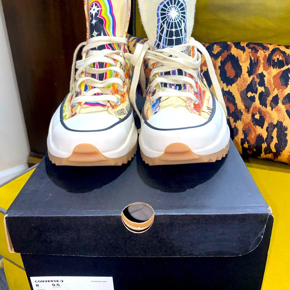 COPY - Converse Run Star Hike